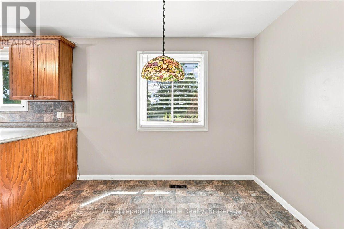 505 County Road 8, Greater Napanee, Ontario  K7R 3K6 - Photo 12 - X13651654