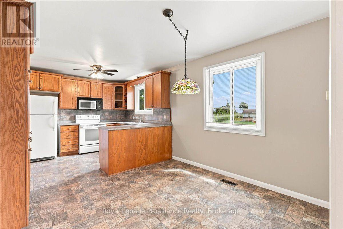 505 County Road 8, Greater Napanee, Ontario  K7R 3K6 - Photo 9 - X13651654