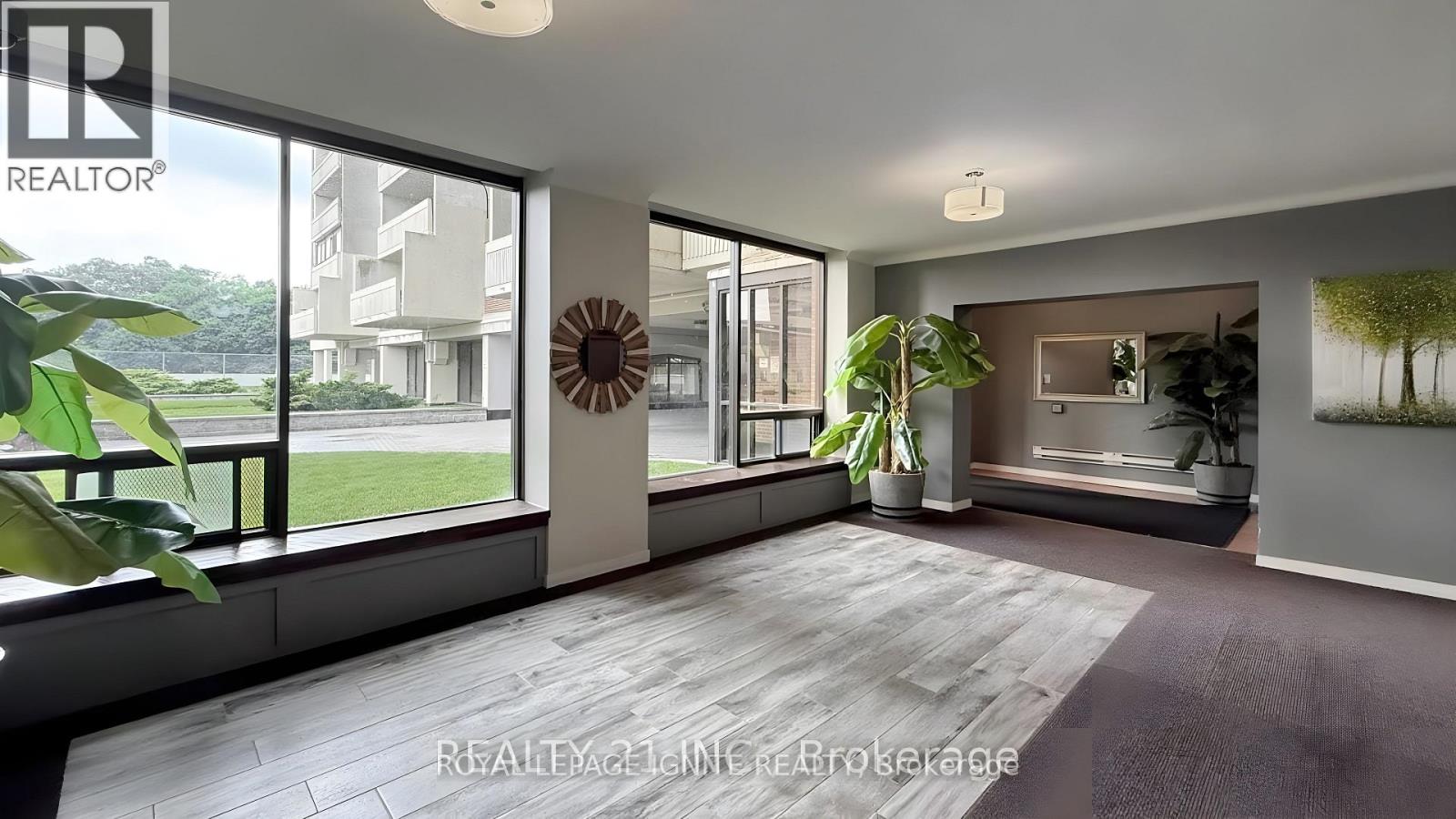 415 - 5 Massey Square, Toronto, Ontario M4C 5L6 - Photo 15 - E13651530