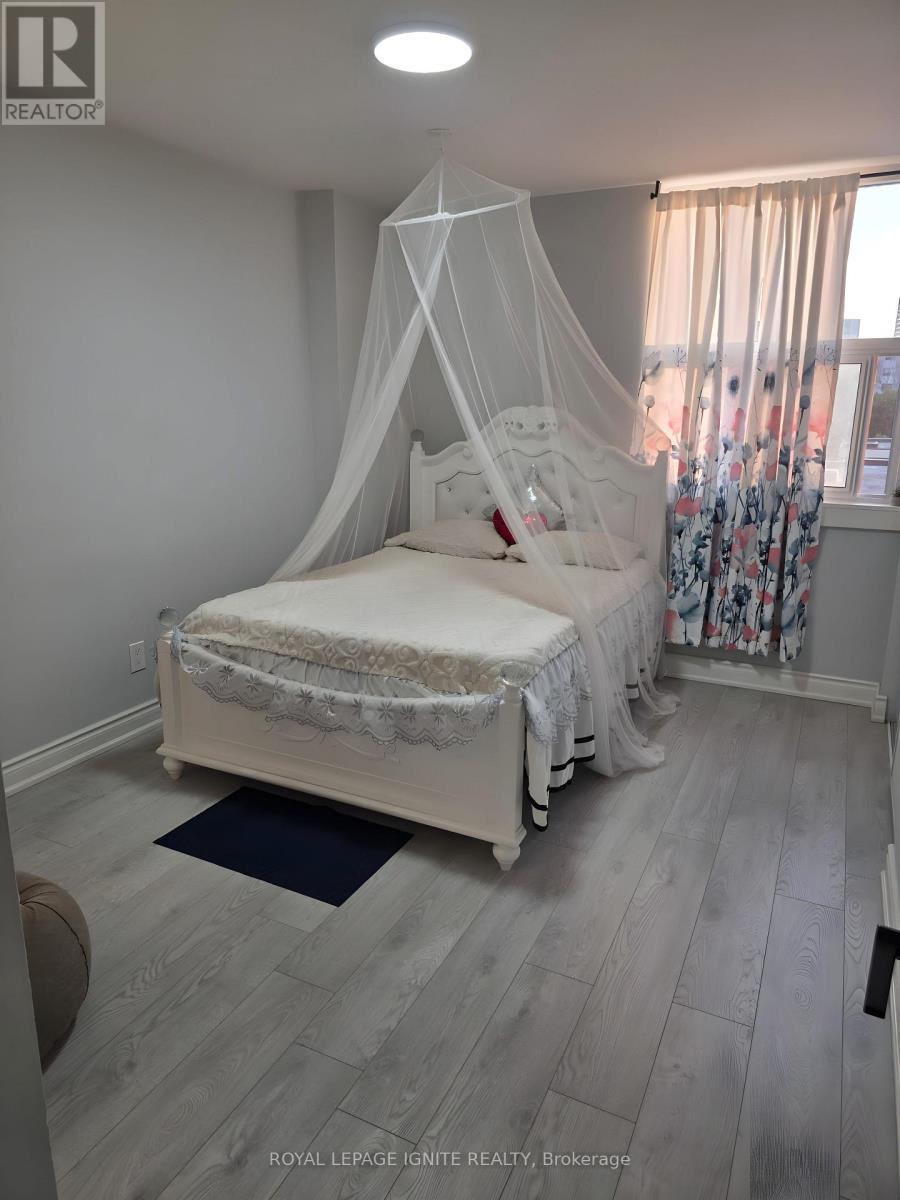 415 - 5 Massey Square, Toronto, Ontario M4C 5L6 - Photo 26 - E13651530