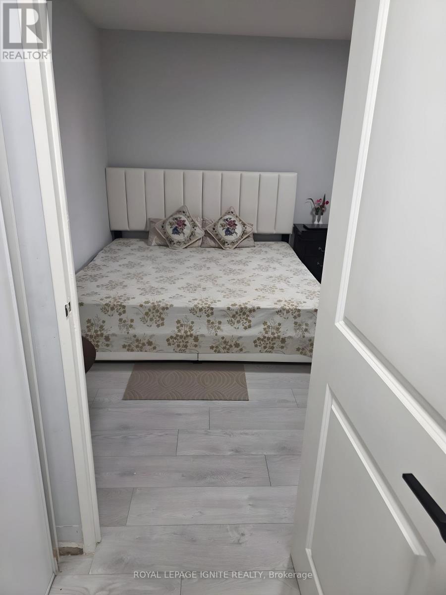 415 - 5 Massey Square, Toronto, Ontario M4C 5L6 - Photo 29 - E13651530