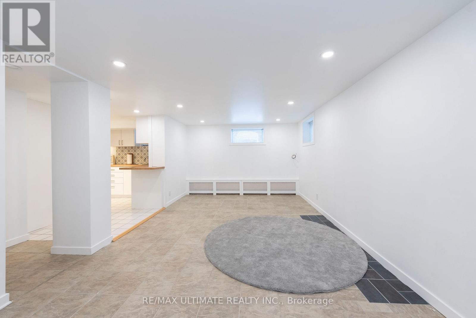 7 Joanith Lower Drive, Toronto, Ontario  M4B 1S6 - Photo 20 - E13651590
