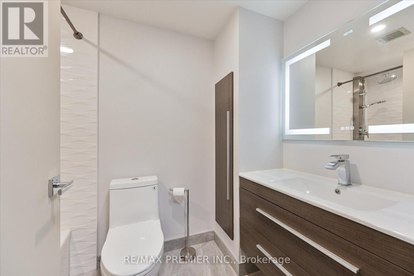 403 - 3734 St Clair Avenue E, Toronto, Ontario  M1M 1T7 - Photo 18 - E13651602