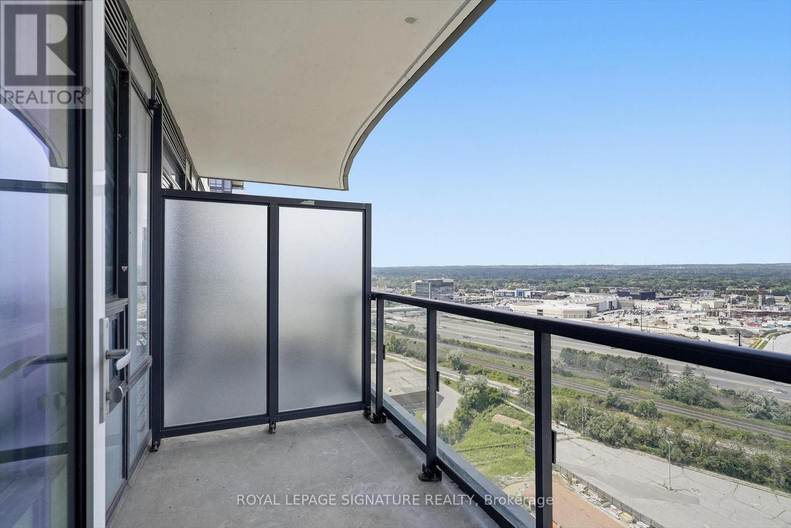 2209 - 1455 Celebration Drive, Pickering, Ontario  L1W 1L8 - Photo 11 - E13651664