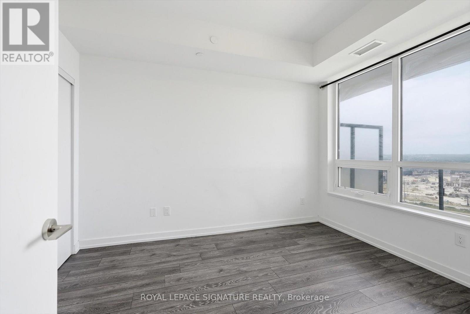 2209 - 1455 Celebration Drive, Pickering, Ontario  L1W 1L8 - Photo 8 - E13651664