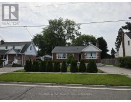 29 SUNSET DRIVE, Oshawa, Ontario