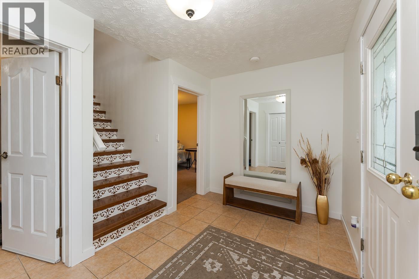 7567 St Kevin Place, Prince George, British Columbia  V2N 4L3 - Photo 6 - R3153718