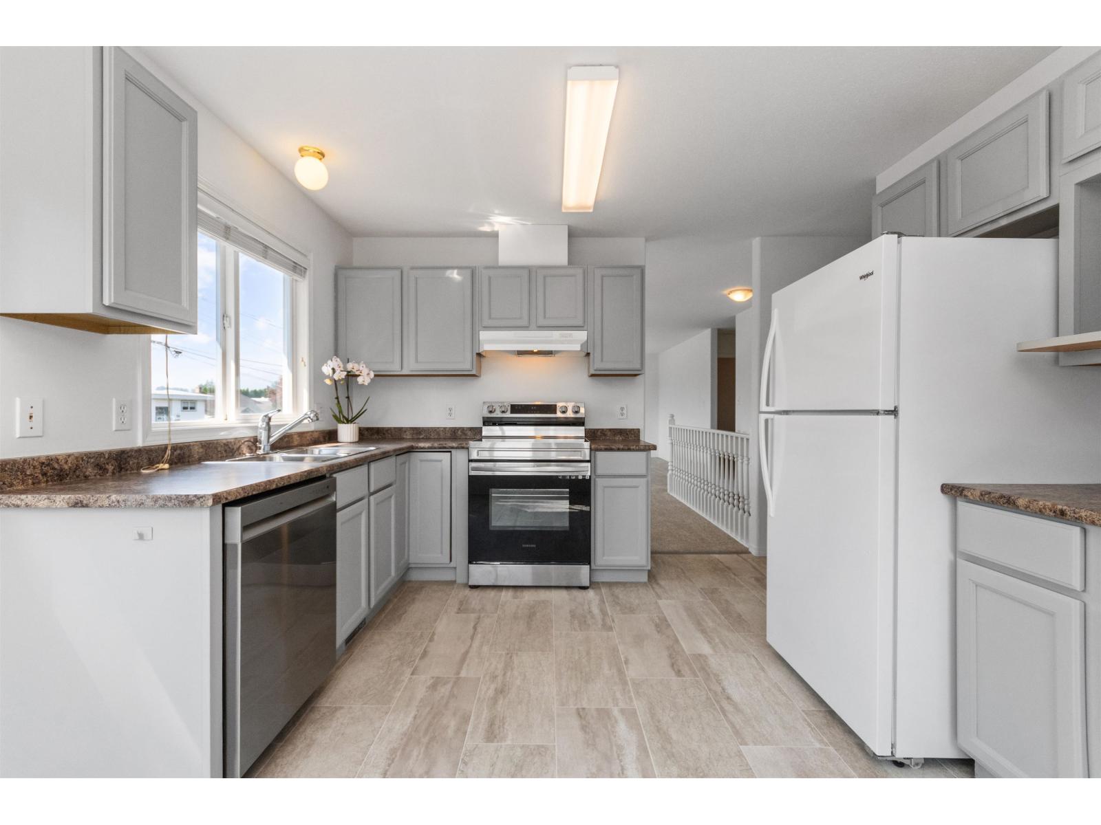 45665 Fernway Avenue, Chilliwack Proper West, Chilliwack, British Columbia  V2P 3B2 - Photo 10 - R3153758