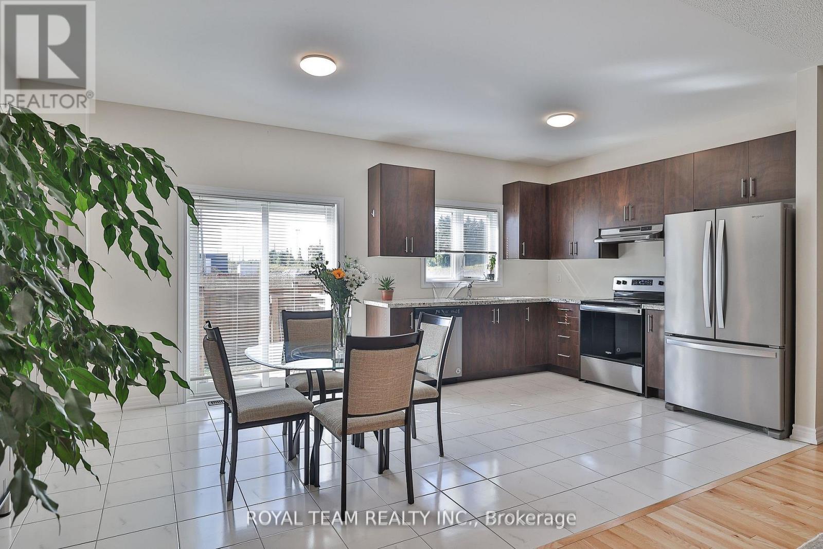 1246 Peelar Crescent, Innisfil (Lefroy), Ontario  L0L 1W0 - Photo 10 - N13651520