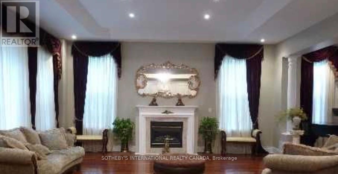 5 Helen Avenue, Vaughan (Uplands), Ontario  L4J 1J6 - Photo 2 - N13651658