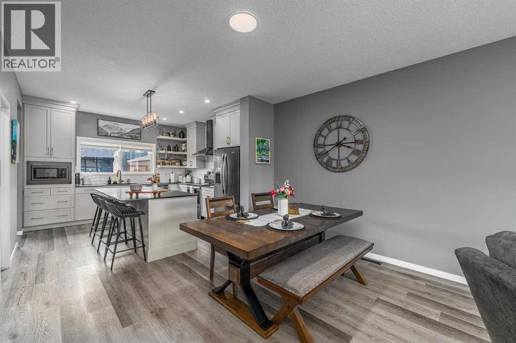 250 Belmont Heath SW, Calgary, Alberta  T2X 4N4 - Photo 7 - A2332107