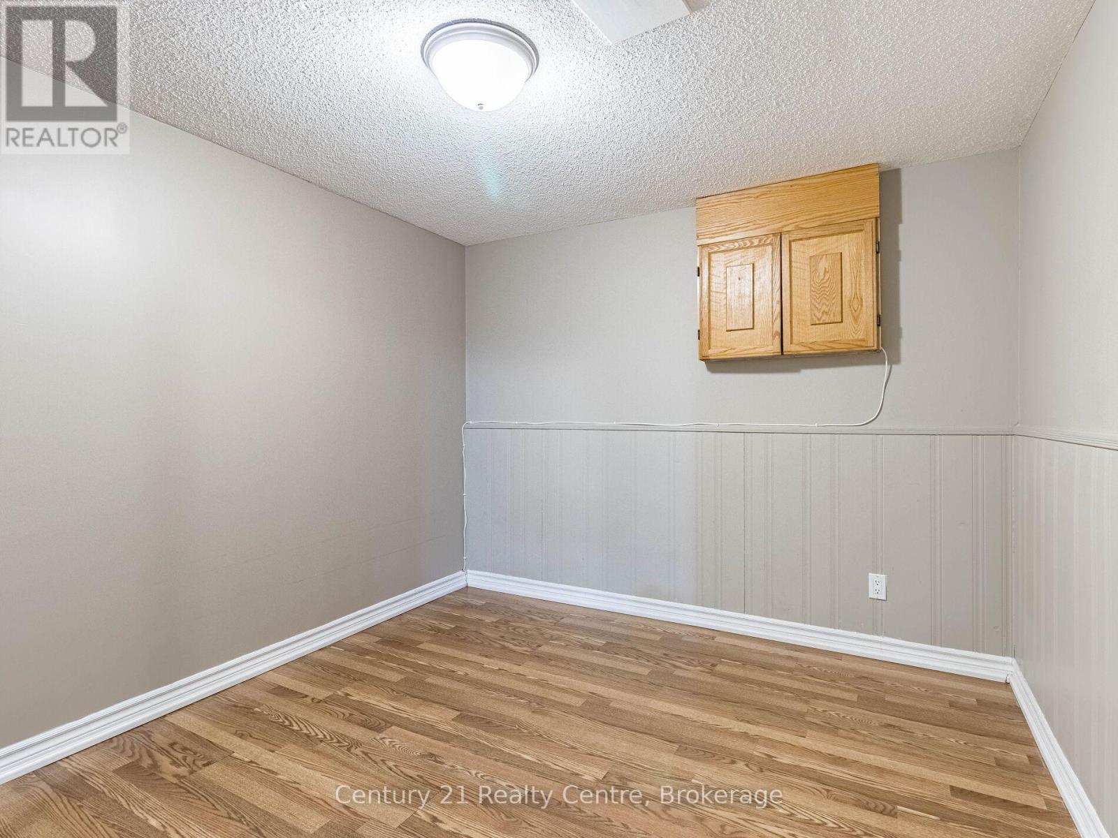 Basement - 34 Niagara Place, Brampton, Ontario L6S 4Y9 - Photo 10 - W13651514
