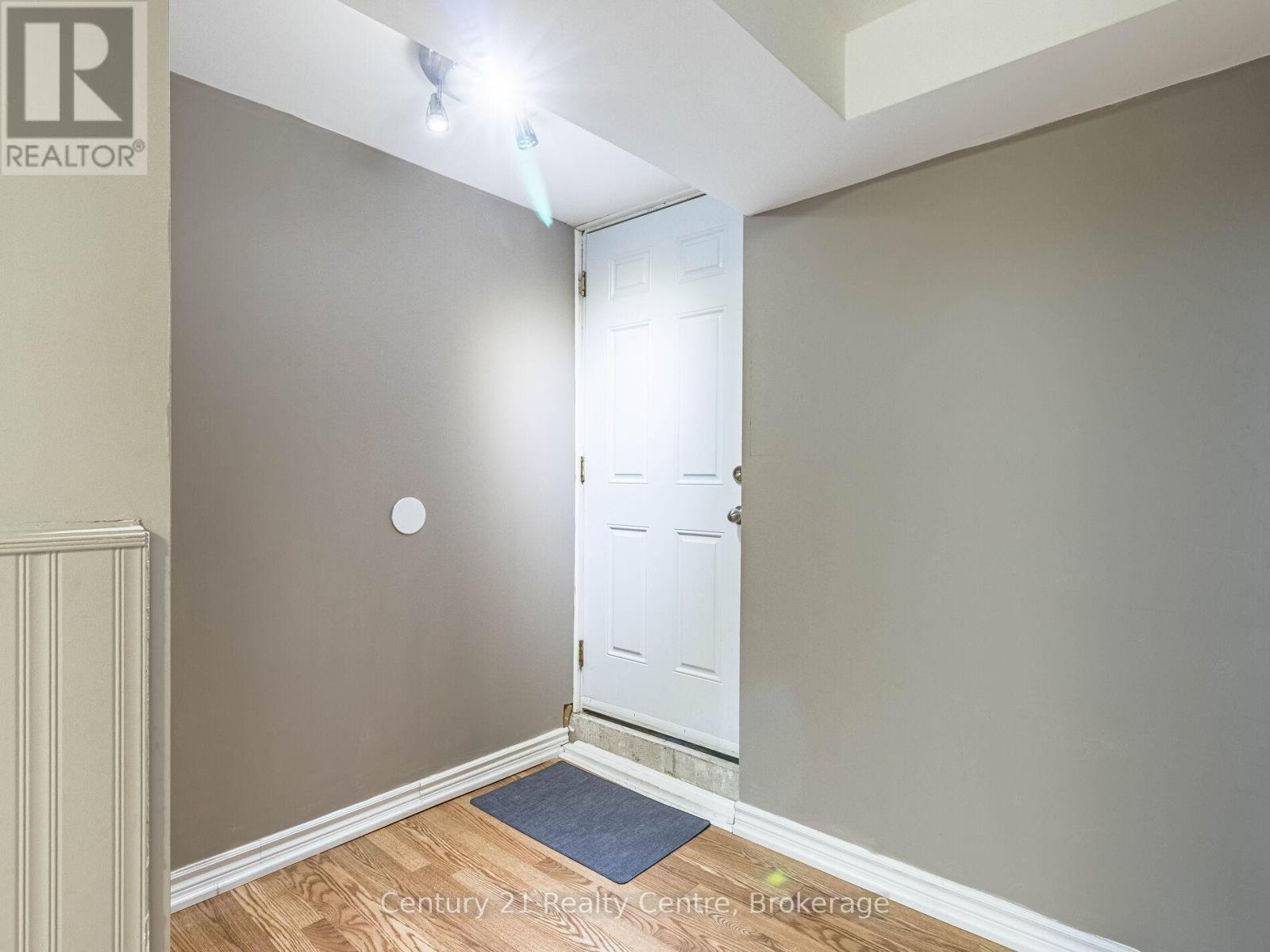 Basement - 34 Niagara Place, Brampton, Ontario L6S 4Y9 - Photo 14 - W13651514