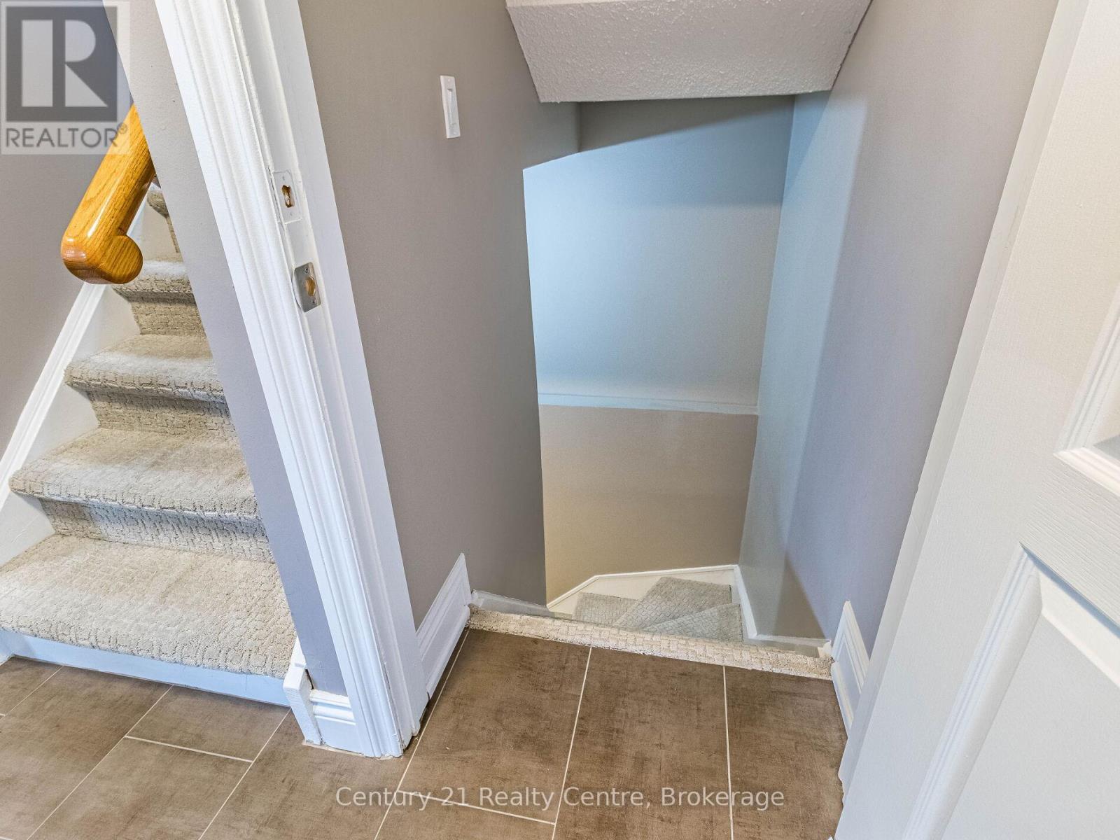 Basement - 34 Niagara Place, Brampton, Ontario L6S 4Y9 - Photo 2 - W13651514