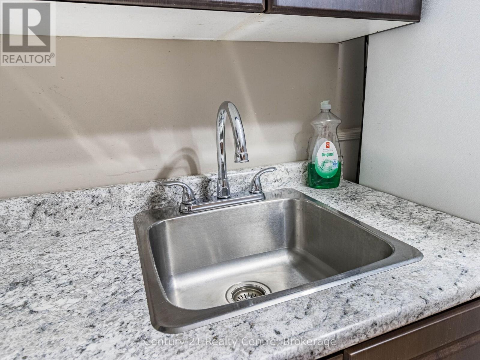 Basement - 34 Niagara Place, Brampton, Ontario L6S 4Y9 - Photo 8 - W13651514
