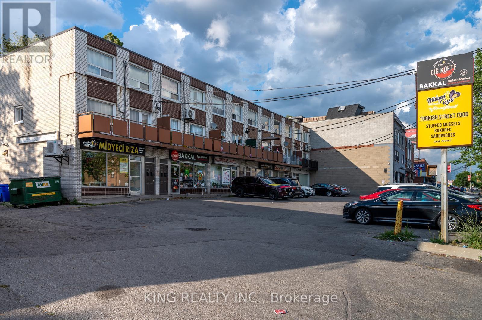 954 Wilson Avenue, Toronto, Ontario  M3K 1E7 - Photo 5 - W13651620