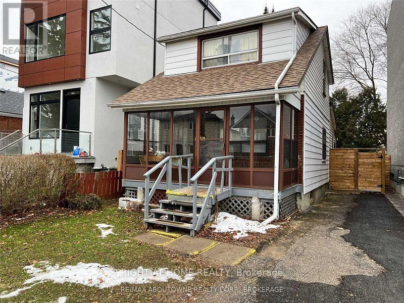 76 Greendale Avenue, Toronto, Ontario  M6N 4P6 - Photo 9 - W13651630