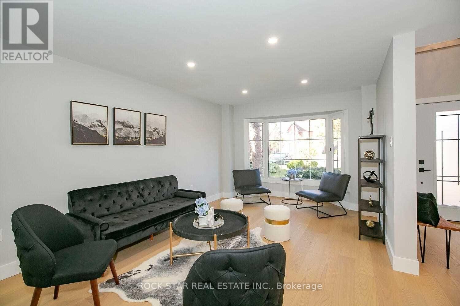 160 River Oaks Boulevard E, Oakville, Ontario  L6H 5N7 - Photo 10 - W13651760