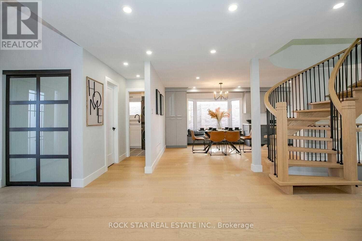 160 River Oaks Boulevard E, Oakville, Ontario  L6H 5N7 - Photo 13 - W13651760