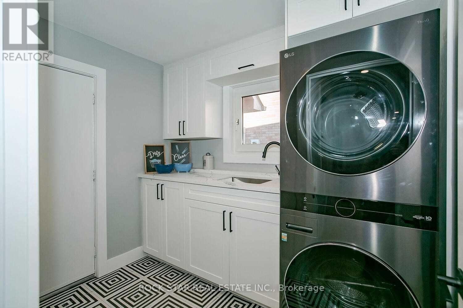 160 River Oaks Boulevard E, Oakville, Ontario  L6H 5N7 - Photo 23 - W13651760