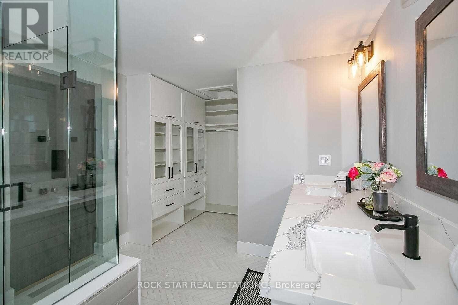 160 River Oaks Boulevard E, Oakville, Ontario  L6H 5N7 - Photo 32 - W13651760