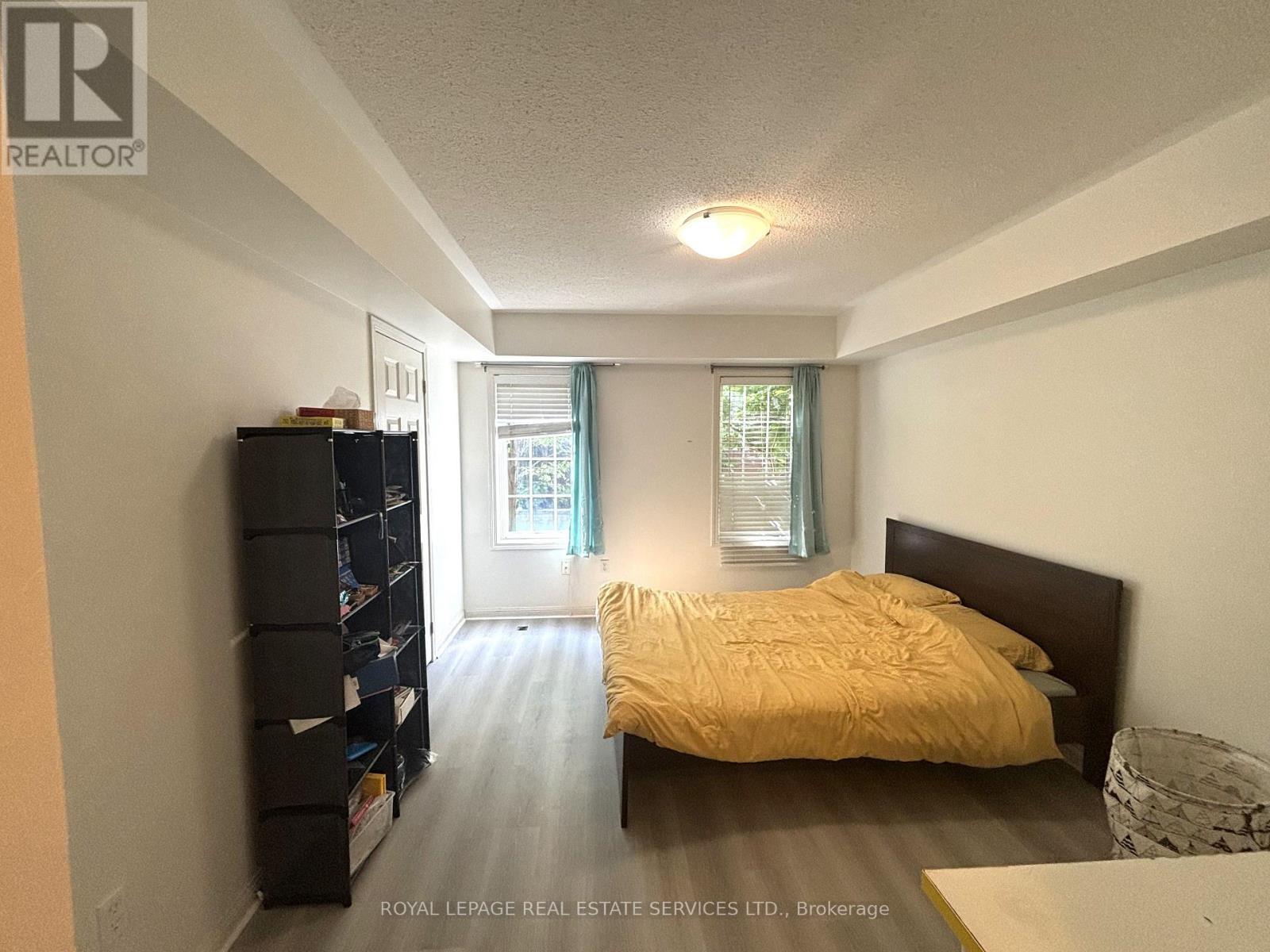 4 - 764 Neighbourhood Circle, Mississauga, Ontario  L5B 0B7 - Photo 11 - W13514066