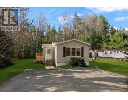 5 HUNTERS RUN LANE, Laurentian Hills, Ontario