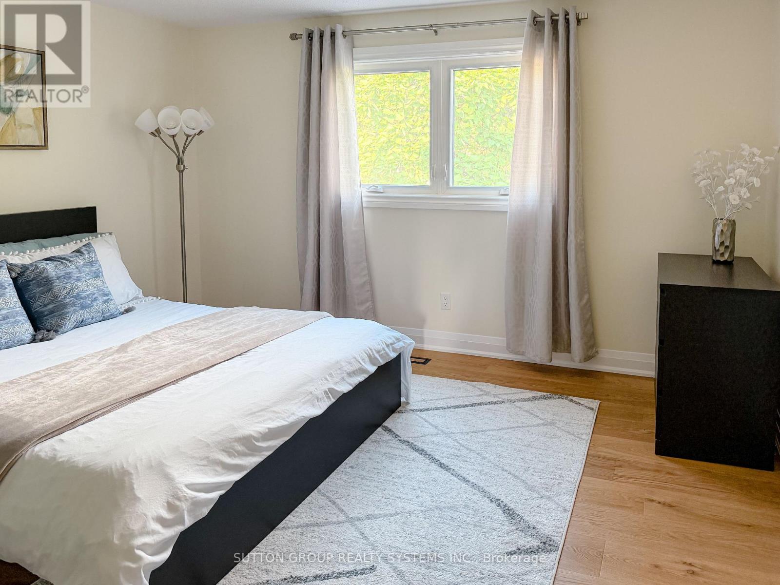 19 Parkway Place, Hamilton, Ontario  L9H 6K3 - Photo 25 - X13651488