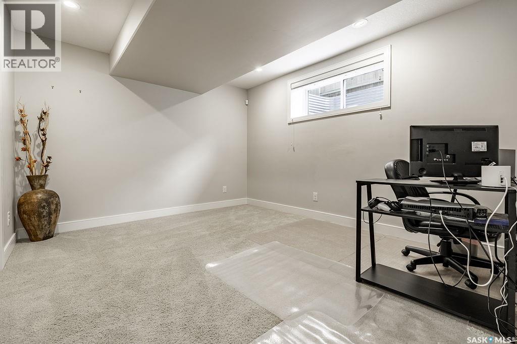 170 Palliser Court, Saskatoon, Saskatchewan  S7L 4P9 - Photo 35 - SK044952