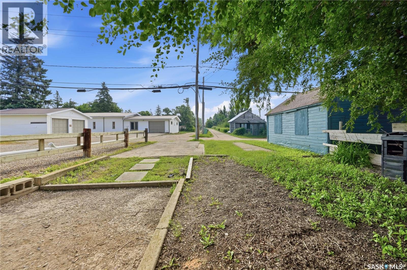 409 Main Street, Gravelbourg, Saskatchewan  S0H 1X0 - Photo 37 - SK044861