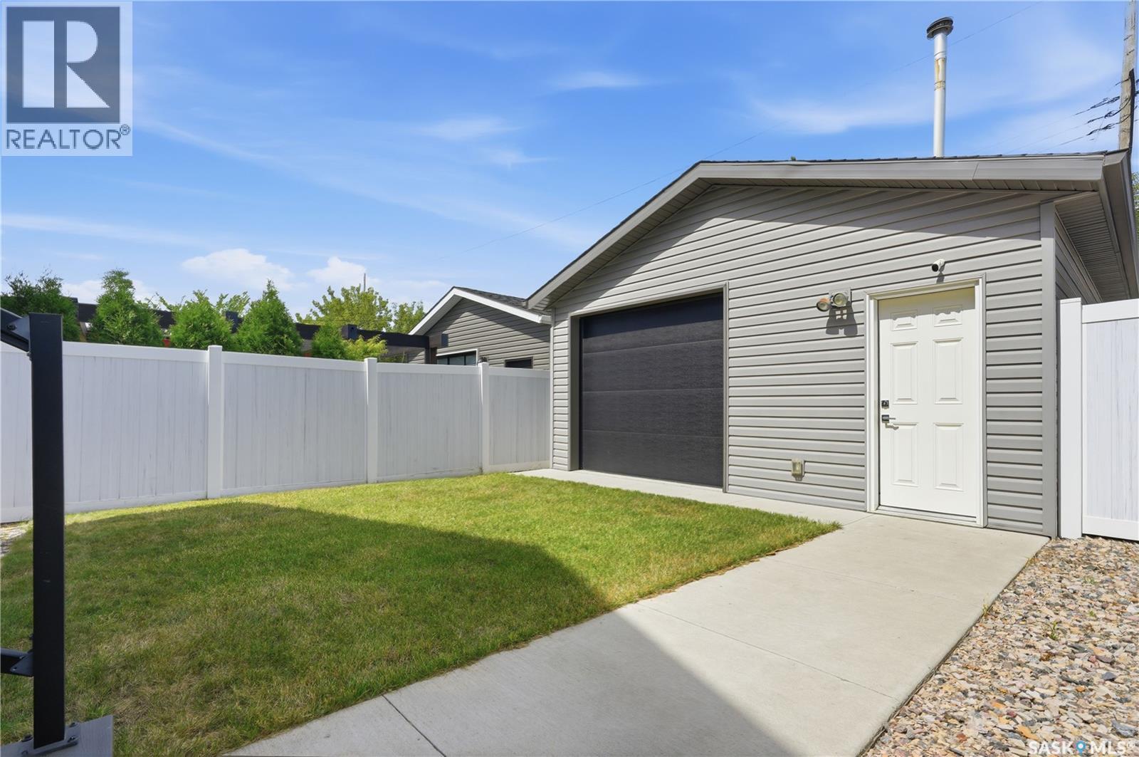 1035 3rd Street E, Saskatoon, Saskatchewan  S7H 1M8 - Photo 43 - SK044783
