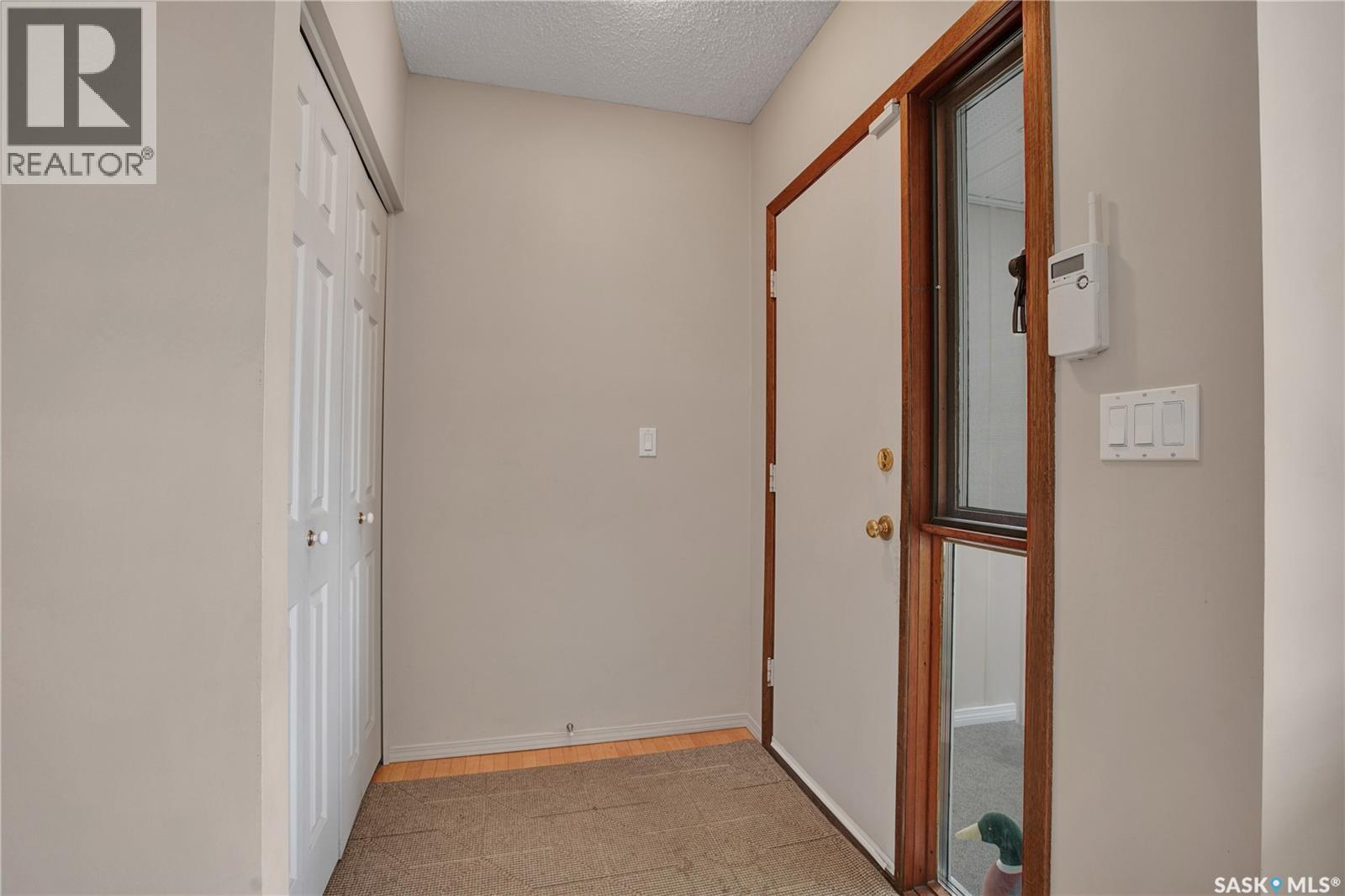 246 Perreault Crescent, Saskatoon, Saskatchewan  S7K 6B3 - Photo 8 - SK044456