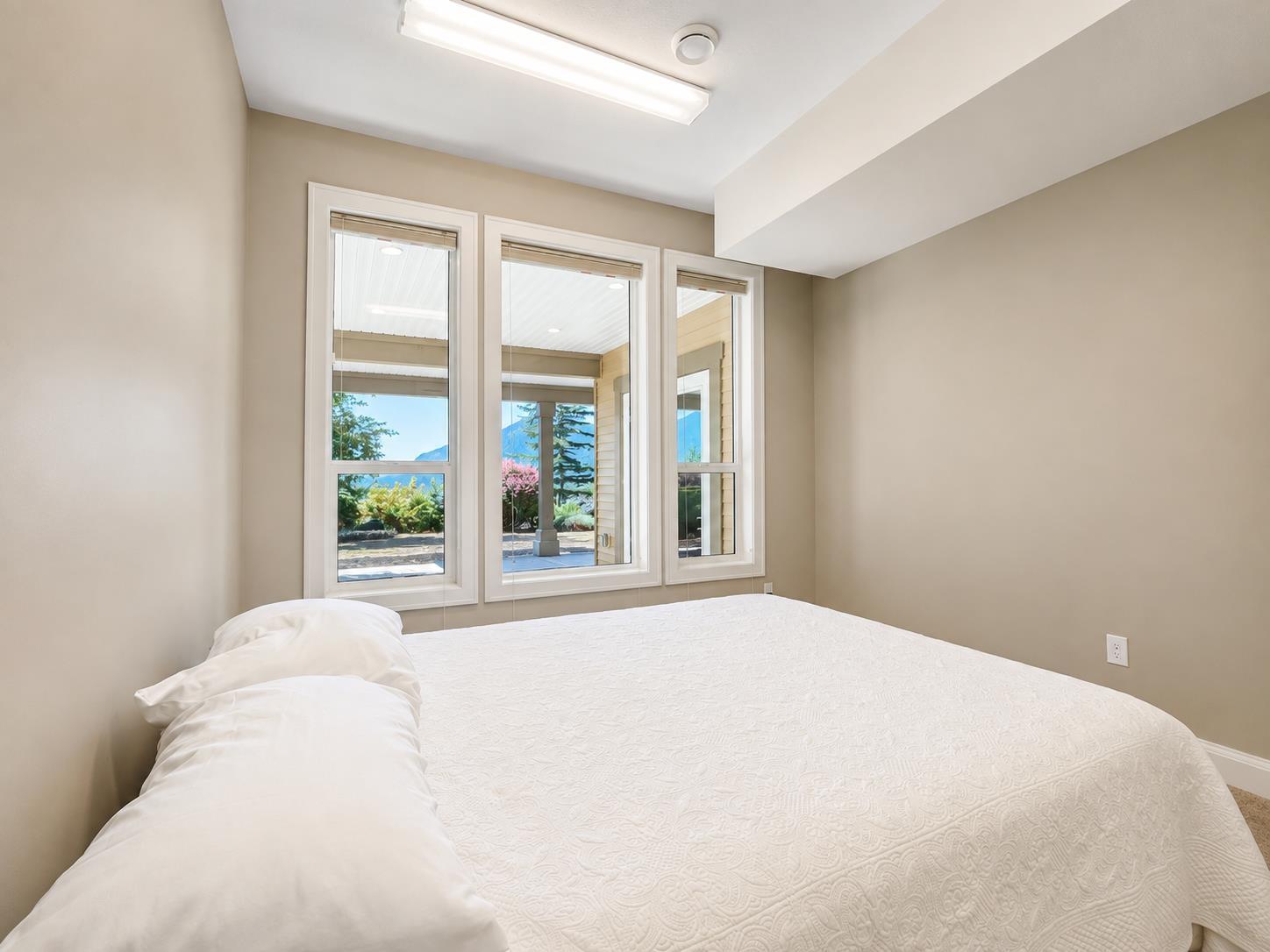 1459 Highlands Boulevard, Mt Woodside, Agassiz, British Columbia  V0M 1A1 - Photo 30 - R3153331