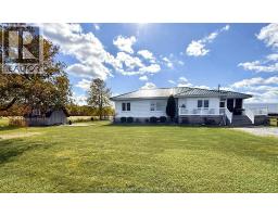 637 Wilkesport LINE, Sombra, Ontario