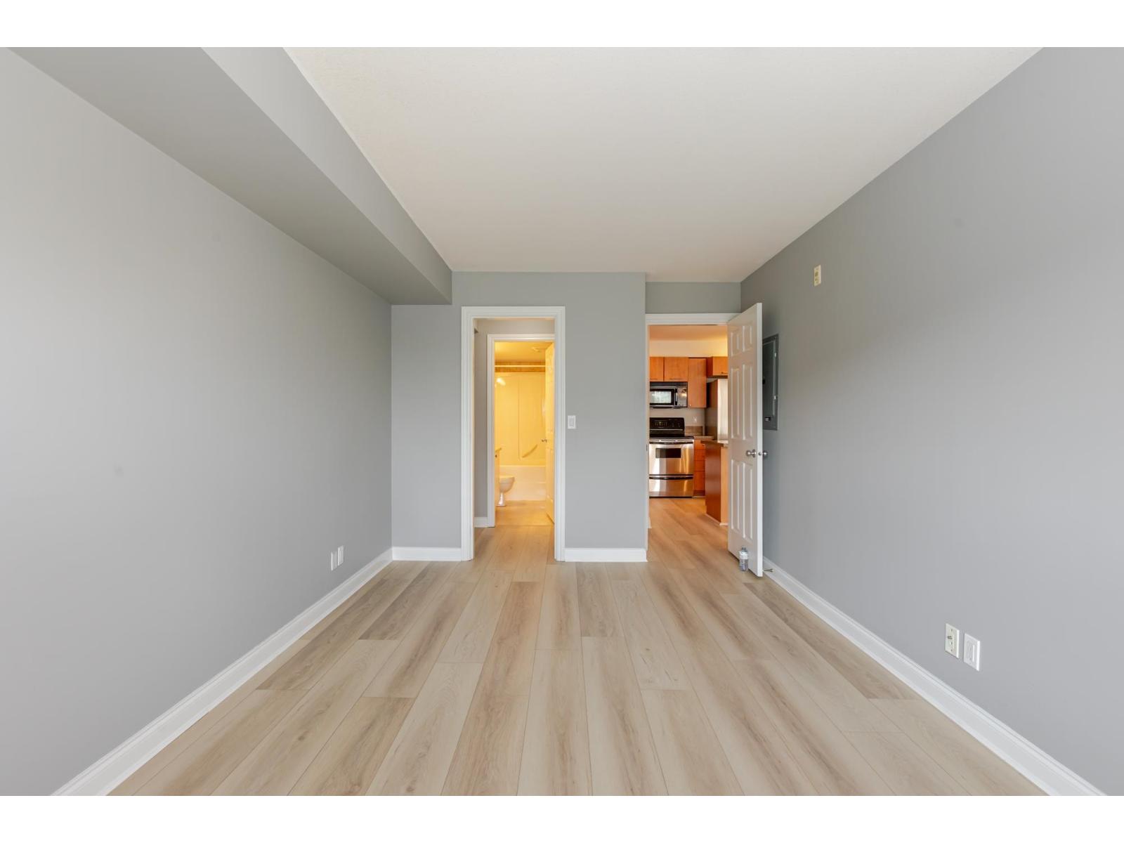 311 5438 198 Street, Langley, British Columbia  V3A 1G2 - Photo 23 - R3153756