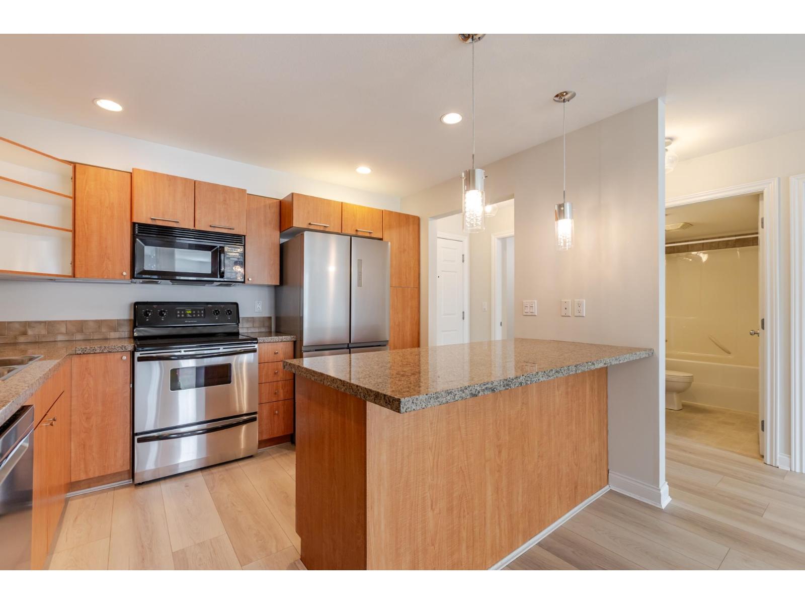 311 5438 198 Street, Langley, British Columbia  V3A 1G2 - Photo 17 - R3153756