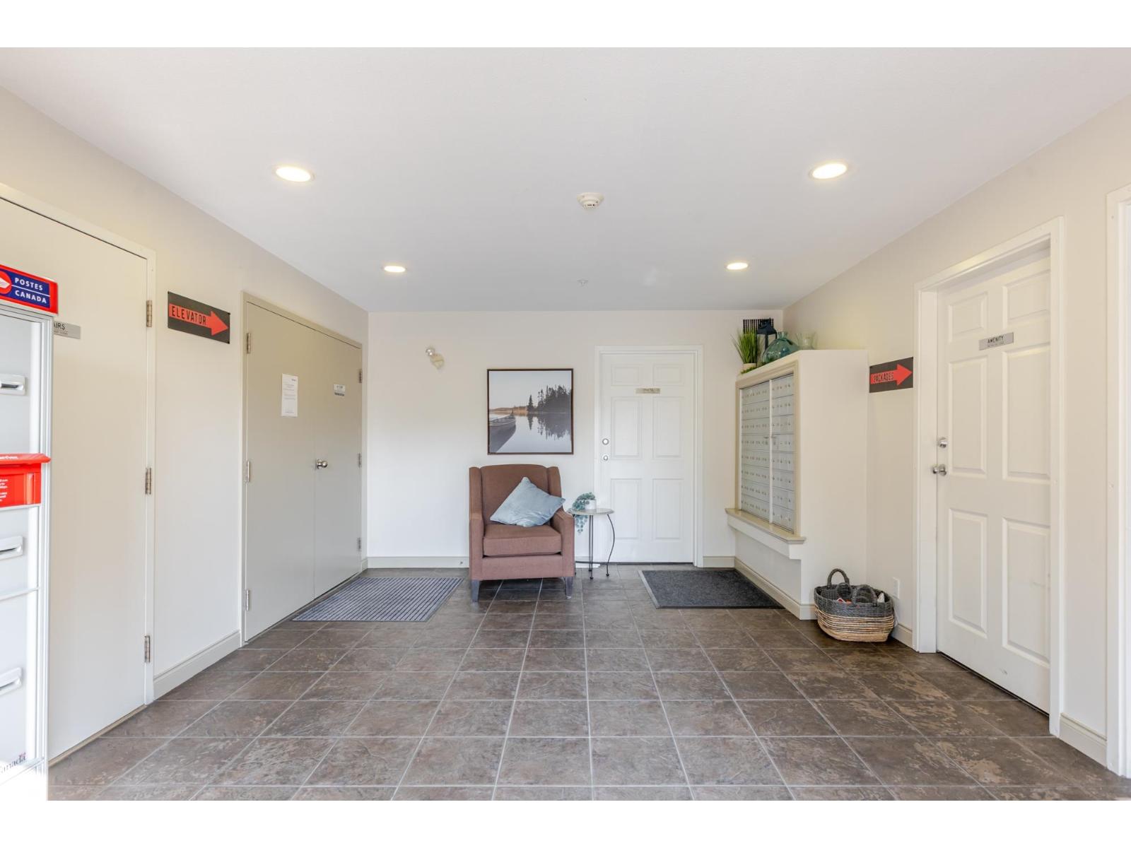 311 5438 198 Street, Langley, British Columbia  V3A 1G2 - Photo 5 - R3153756