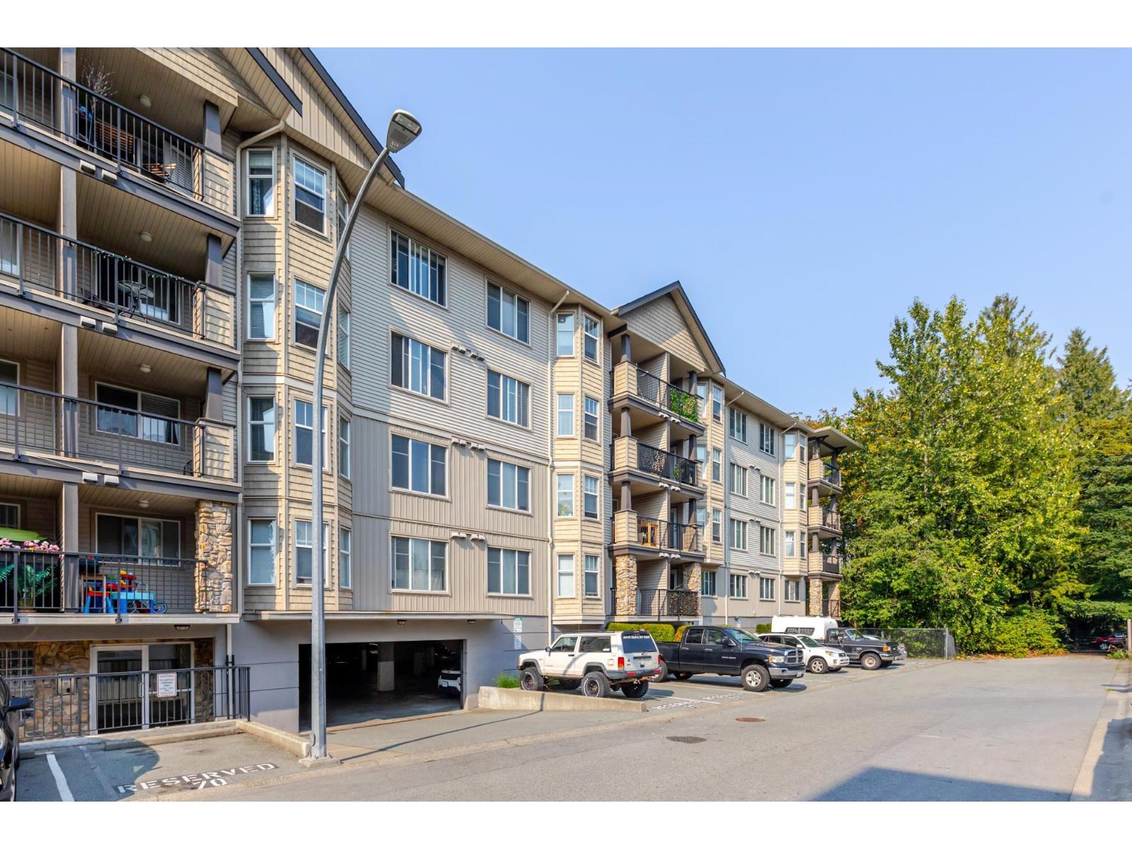 311 5438 198 Street, Langley, British Columbia  V3A 1G2 - Photo 2 - R3153756