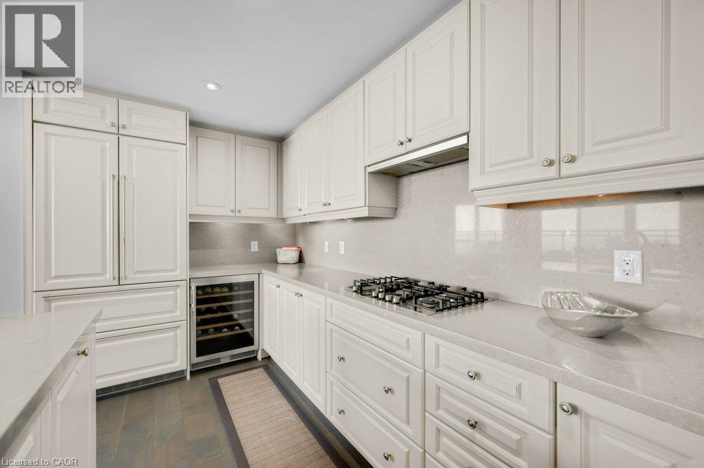 3500 Lakeshore Road W Unit# B814, Oakville, Ontario  L6L 0B4 - Photo 9 - 40854099