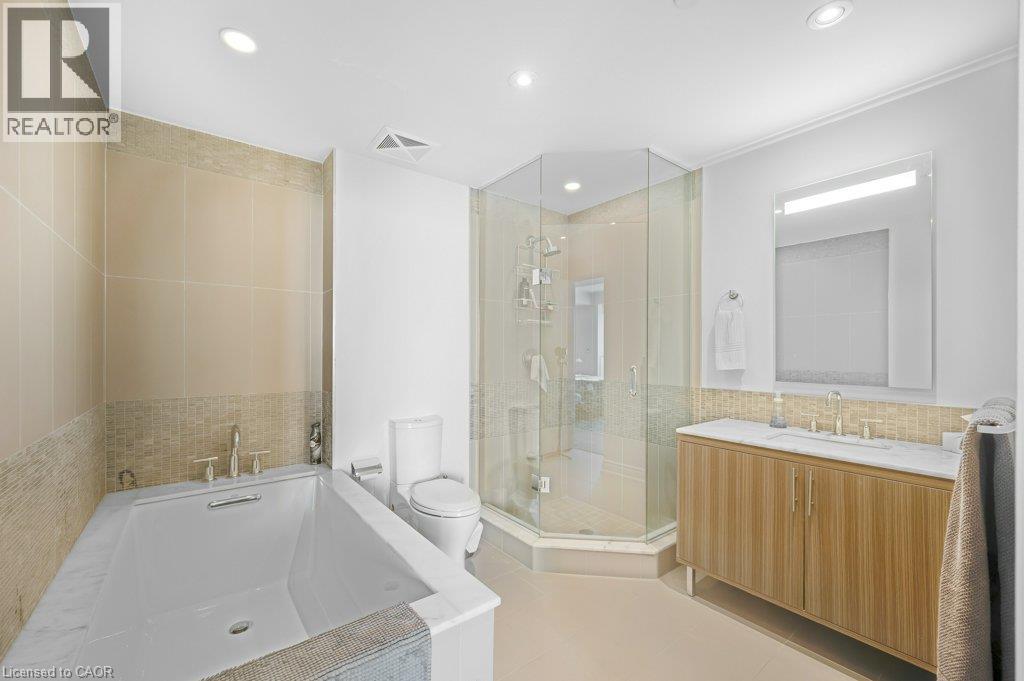 3500 Lakeshore Road W Unit# B814, Oakville, Ontario  L6L 0B4 - Photo 21 - 40854099