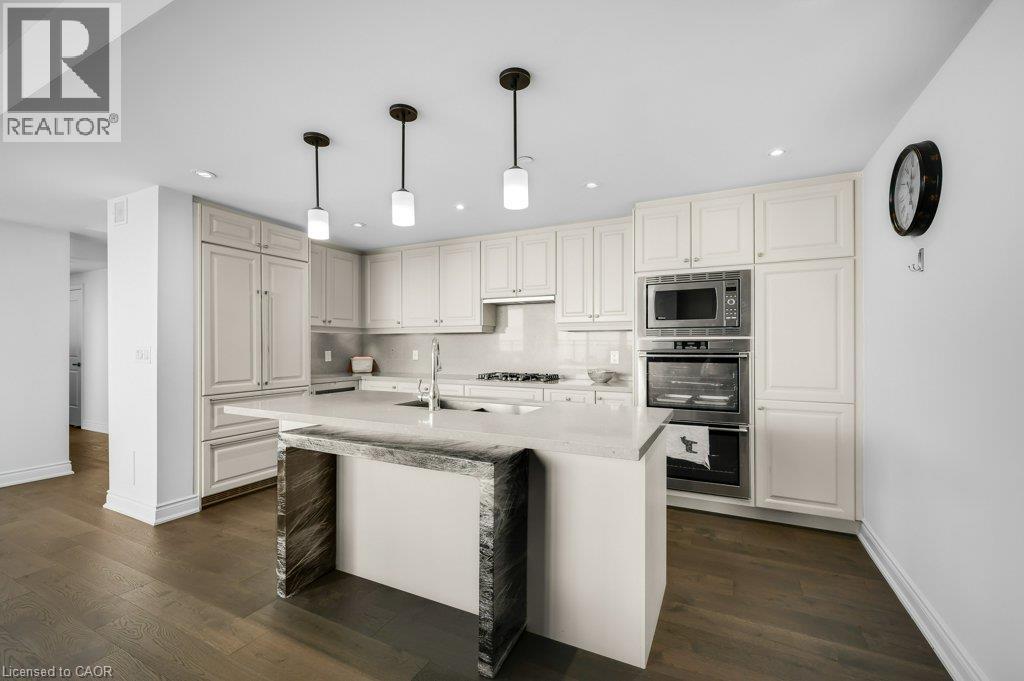 3500 Lakeshore Road W Unit# B814, Oakville, Ontario  L6L 0B4 - Photo 10 - 40854099