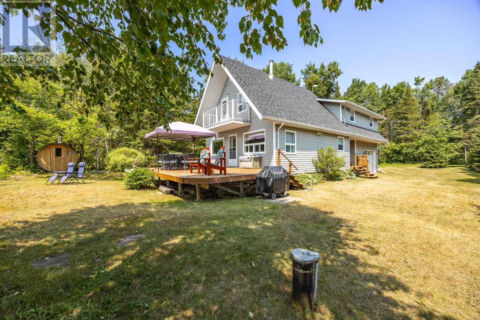 2114 Four Seasons Dr, Goulais River, Ontario P0S 1E0 - Photo 3 - SM261938