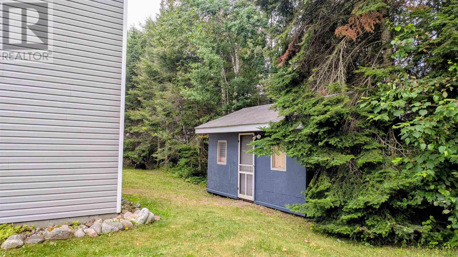2114 Four Seasons Dr, Goulais River, Ontario P0S 1E0 - Photo 28 - SM261938