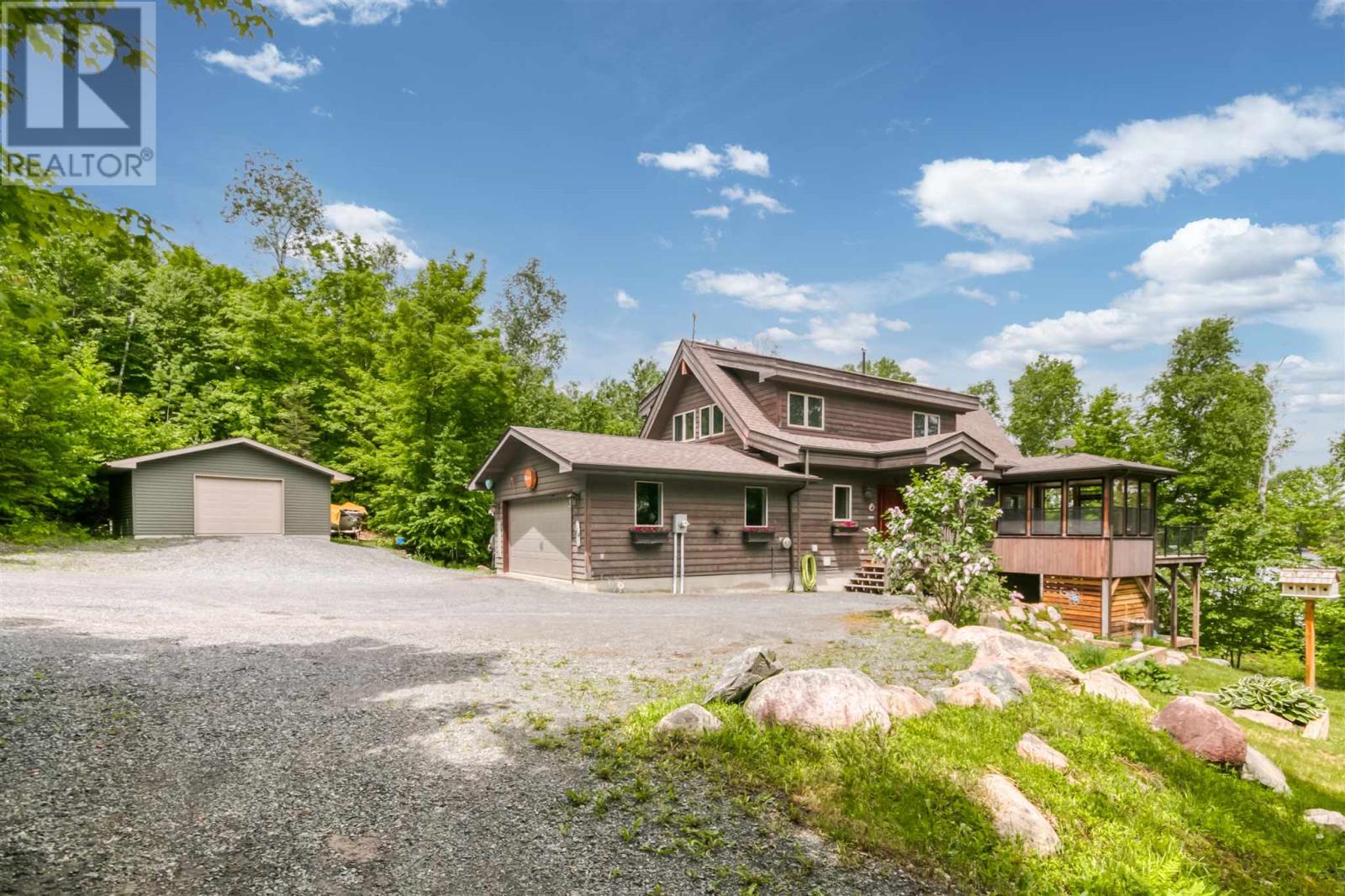 1480 Dunlop Shores Rd, Elliot Lake, Ontario  P5A 2S9 - Photo 3 - SM262107