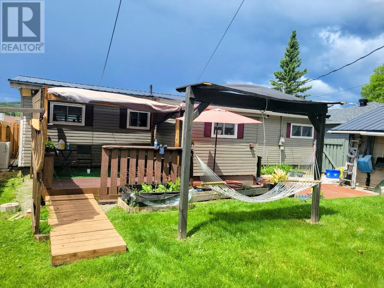 4 Graham Dr, Manitouwadge, Ontario  P0T 2C0 - Photo 29 - TB2601988