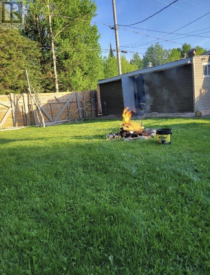 4 Graham Dr, Manitouwadge, Ontario  P0T 2C0 - Photo 32 - TB2601988
