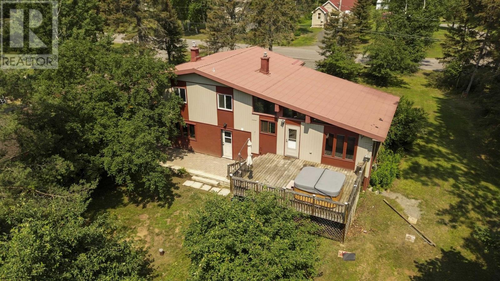 1439 Louis St, Thunder Bay, Ontario  P7G 1J6 - Photo 6 - TB2602183