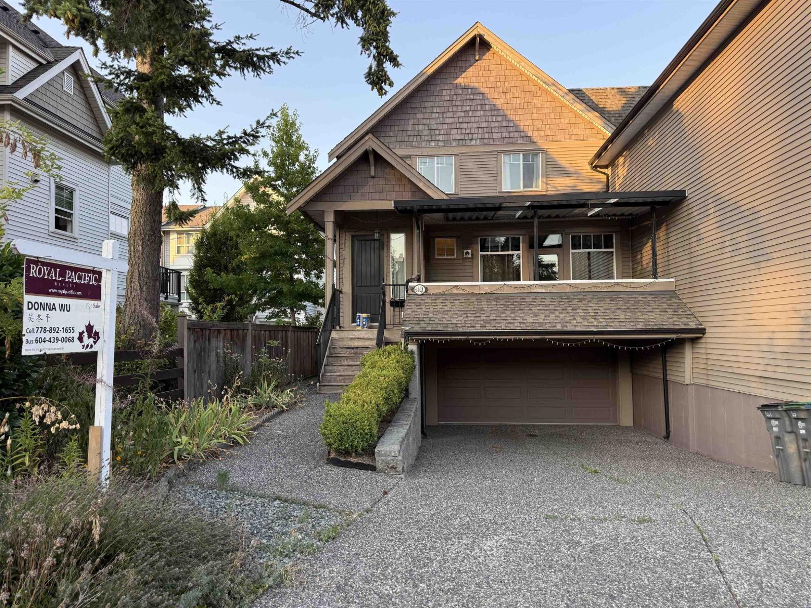 1664 KING GEORGE BOULEVARD, Surrey, British Columbia