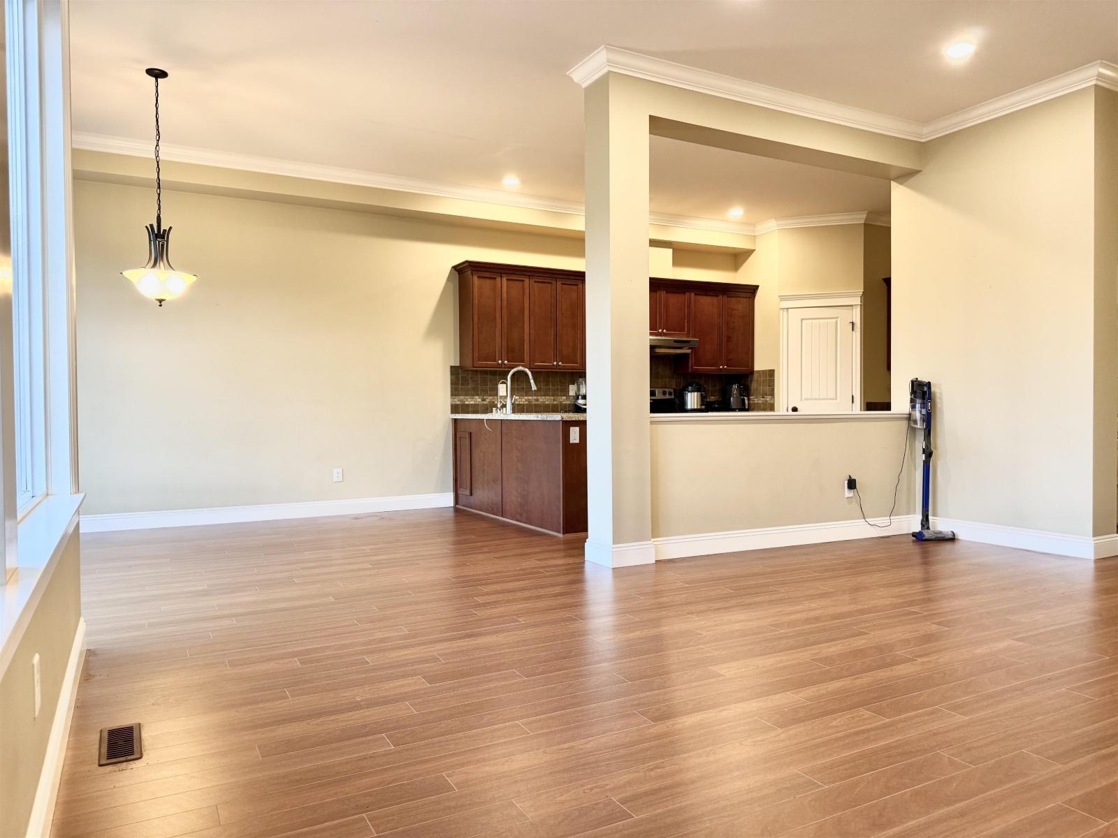 1664 King George Boulevard, Surrey, British Columbia  V4A 4Z8 - Photo 13 - R3153582