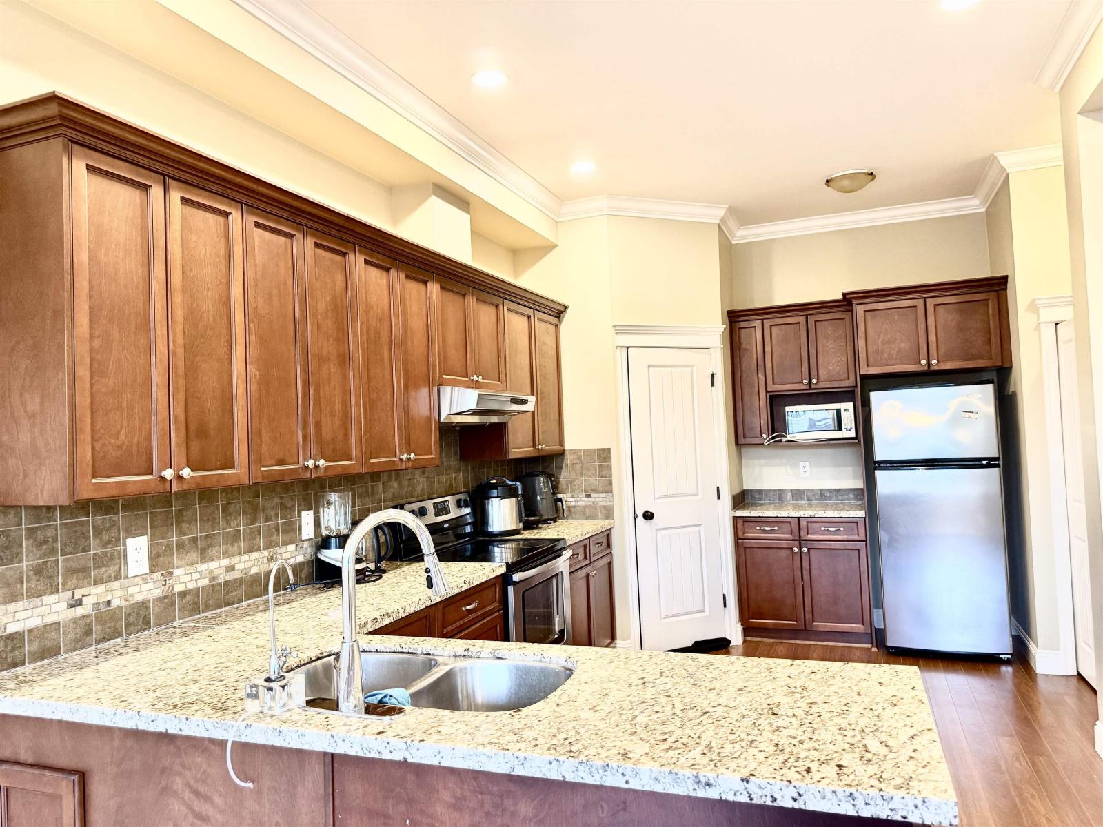 1664 King George Boulevard, Surrey, British Columbia  V4A 4Z8 - Photo 14 - R3153582